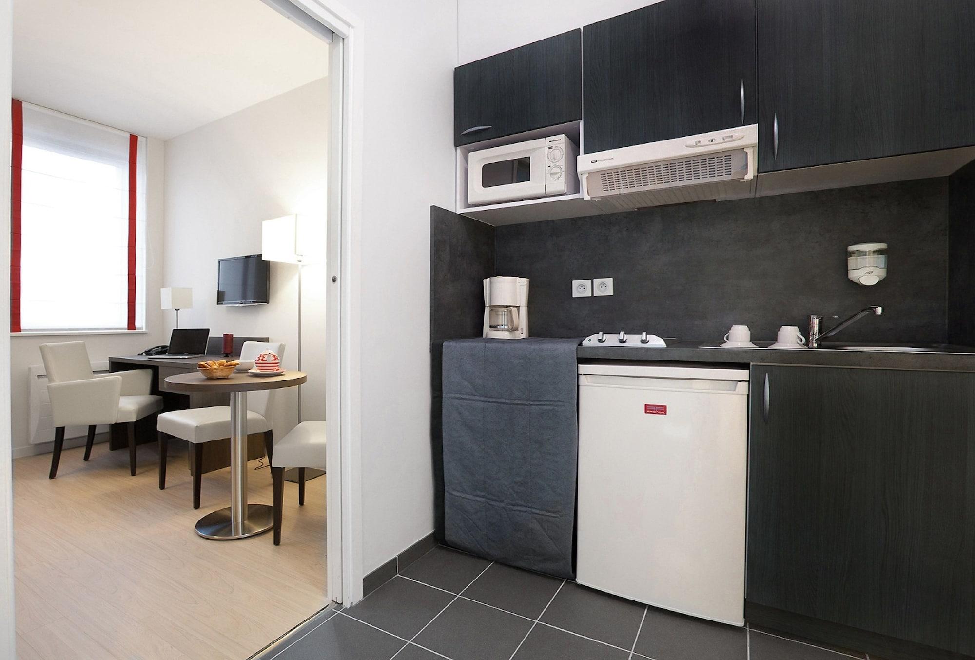 Residhome Reims Centre Phòng bức ảnh