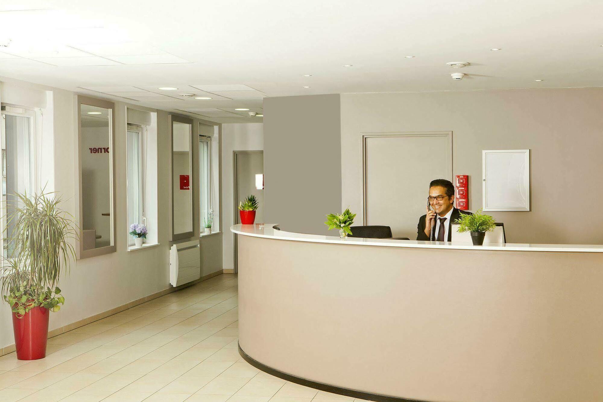 Residhome Reims Centre Ngoại thất bức ảnh